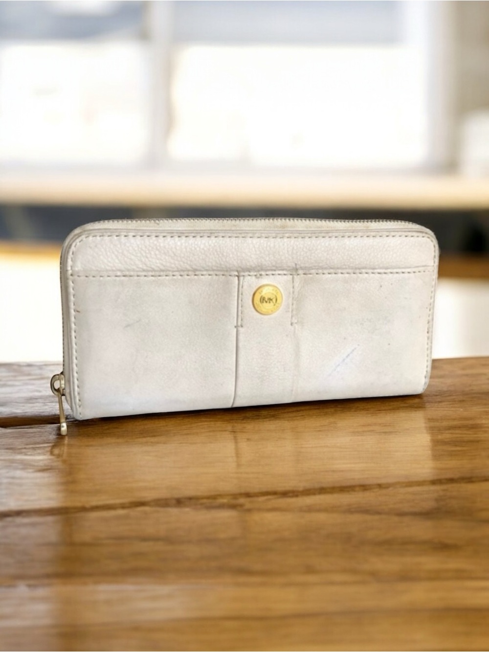 Michael Kors Off White Leather Zip Wallet